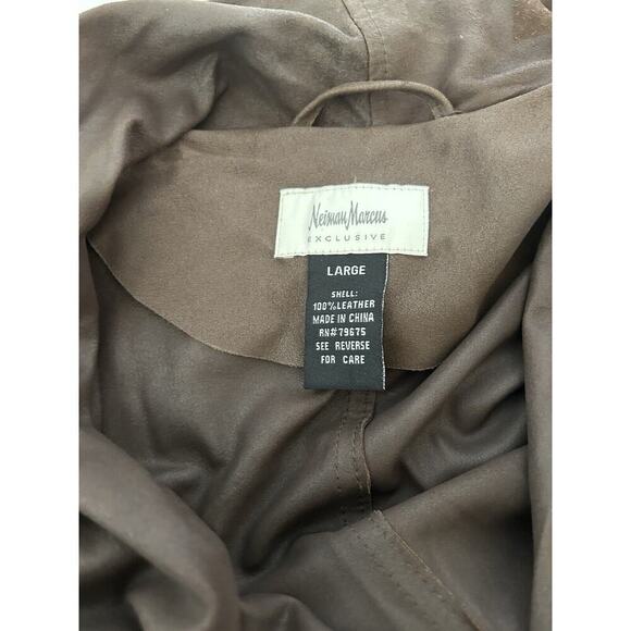 Neumann Marcus Brown Leather Open From Cascade Ruffle Zippered Sleeves - Picture 9 of 13